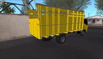Mitsubishi Fuso Canter Yellow Truck Indonesia